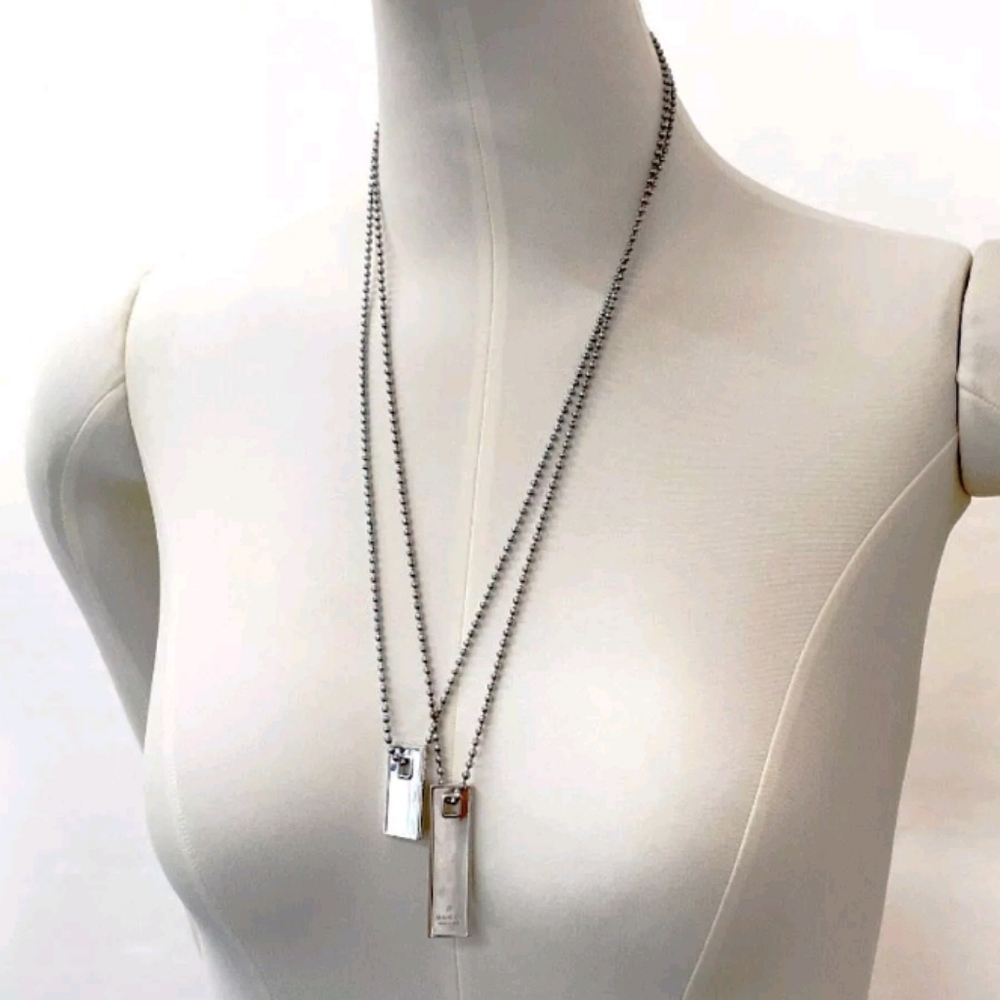 GUCCI Necklace Pendant Plate Pair/ unisex/ 2 Necklaces - Picture 6 of 6